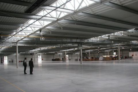 Auto-Kabel Krupka s.r.o. (Prefabricated production and storage halls) - REFERENCES CZ