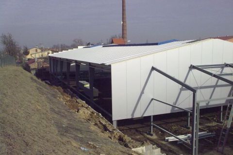 Alutec K&K, a.s. (Montované výrobní a skladové haly) - STAVBA HAL A BUDOV V ČR