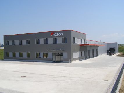 GECO, a.s. - Plzeň (Vorgefertigte Produktions und Lagerhallen) - REFERENZEN CZ