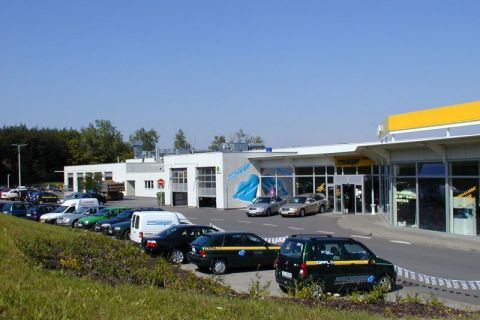 Opel Auta s.r.o. (Gewerbebauten) - REFERENZEN CZ
