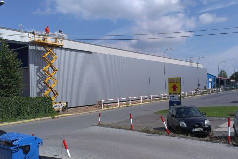 SAPHO s.r.o. (Montované výrobní a skladové haly) - STAVBA HAL A BUDOV V ČR