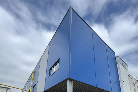 VETROPACK MORAVIA GLASS, akciová společnost (Vorgefertigte Produktions und Lagerhallen) - REFERENZEN CZ